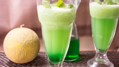 «مشروبات صيفية منعشة».. طريقة عمل عصير الكنتالوب