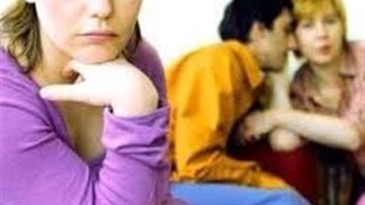 صرخة «منى» بالمحكمة: «زوجي الندل طلقني بأمر زوجته الثانية!»