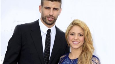 «آخرهن شاكيرا».. فنانات تعرضن للطعن بخنجر الخيانة من الأزواج 