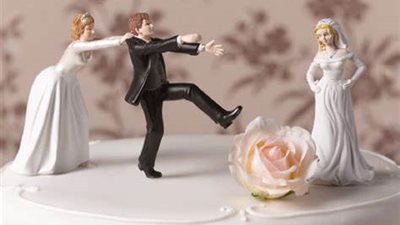 «موضوع للنقاش» الزوجة الثانية حب أم تقصير من الأولى؟| فيديو جراف