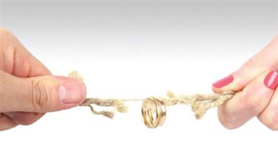 حماتي اتريقت على جهازي يوم الفرش وشتمت أمي ففركشت الجوازة والتعليقات: 