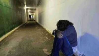 تفاصيل جديدة.. شاب عشريني يلقى مصرعة على يد فتاة حاول اغتصابها  