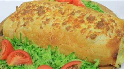 طريقة عمل «رول البطاطس بالجلاش» من المطبخ التركي 