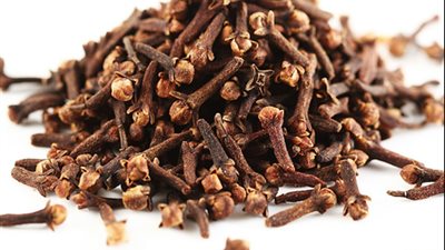 يوميات حامل| القرنفل.. الحل الطبيعي لمواجهة آلام الأسنان