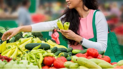 تفسير حلم شراء الخضروات في المنام وعلاقته بتحقيق الأمنيات