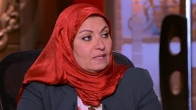 رد صادم.. رجل لـ هبة قطب: «بنتي عمرها سنتين وتمارس العادة السرية»| فيديو