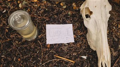 تفسير حلم اكتشاف السحر المدفون وفكه في المنام لابن سيرين