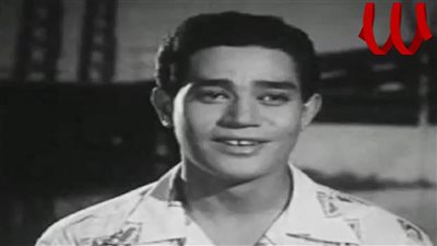 أبرزهن ملكة جمال وراقصة شهيرة.. زيجات فى حياة «محرم فؤاد» في ذكرى وفاته