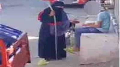 نكشف حقيقة المنتقبة خاطفة الأطفال بوخزة دبوس في سوهاج