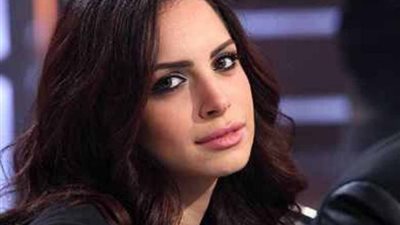 آمال ماهر تعلق على مقارنة الجمهور لشكلها| فيديو