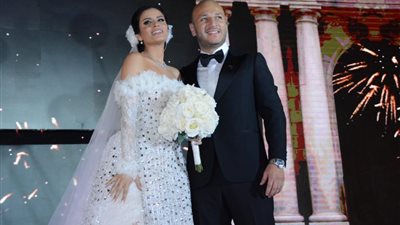 بالصور.. زفاف محمد الجابري وهدى الجابري