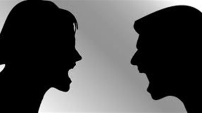 مدرس أمام المحكمة: زوجتي لا تصلي وطلبتها في الطاعة وردت عليّ بالخلع