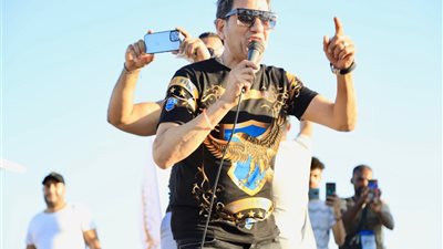 بالصور.. تحت شعار كامل العدد.. «شيبة» يُشعل حفله في الساحل الشمالي