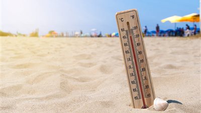 طقس اليوم الخميس.. الأرصاد تحذر من التعرض لأشعة الشمس خلال ساعات الذروة