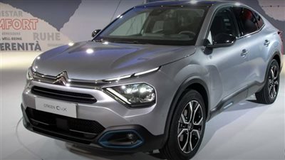 تناسب الجنس اللطيف.. مواصفات واحدة من أجمل السيارات الشبابية لـ 2022.. صور وفيديو