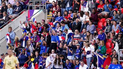 «يورو السيدات 2022» يكسر الرقم القياسي في الحضور الجماهيري 