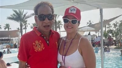 بعد المايوه الأبيض.. منى فاروق: «اللي هيجيب سيرتي هقاضيه.. متتكلموش في عرضي».. فيديو