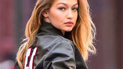 استلهمي أناقتك وجاذبيتك من سحر الحسناء 