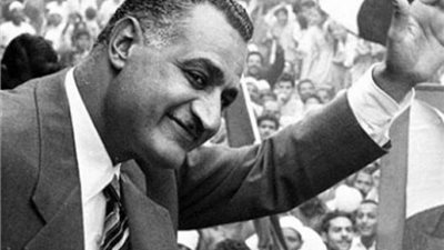 طلب من بناته أن يتخذهن قدوة.. نساء نبغن في عصر ناصر الثورة