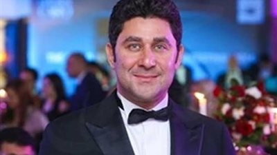 أحمد شاكر عبد اللطيف لـ