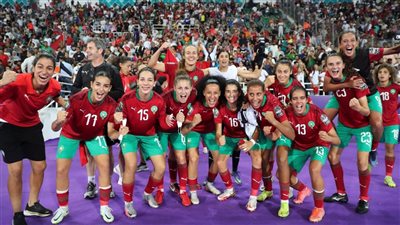 صراع شرس بين المغرب وجنوب أفريقيا لتحقيق إنجاز تاريخي في الكرة النسائية