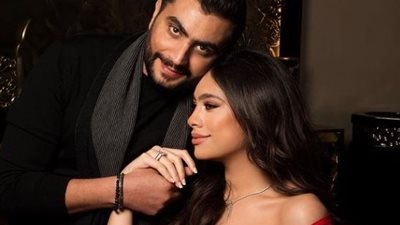 شاهدي.. هاجر أحمد تحتفل بعيد زواجها الأول بصور رومانسية