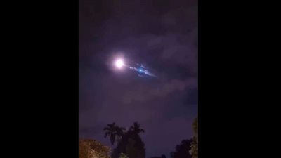 بعد رحلة رعب.. شاهد الصاروخ الصيني أثناء سقوطه