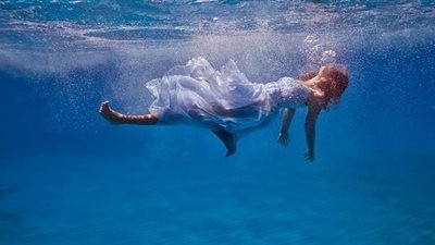 خير أم شر؟.. ماذا يعني حلم السقوط في البحر والغرق؟