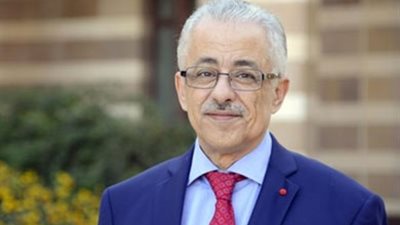 بالأسماء والصور.. أوائل الثانوية العامة 2022