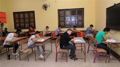 للعام الثاني.. أوائل الثانوية العامة لا يحصدون الدرجات النهائية