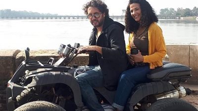 دنيا سمير غانم تحتفل بفيلمها «تسليم أهالي».. ورامي رضوان يُعلق