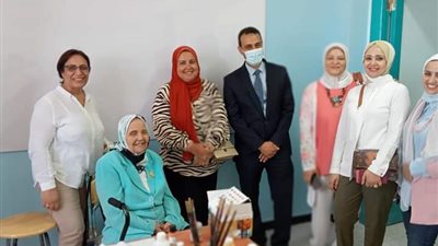 محافظ الفيوم يتفقد أعمال القافلة التنموية لمؤسسة «حياة كريمة»