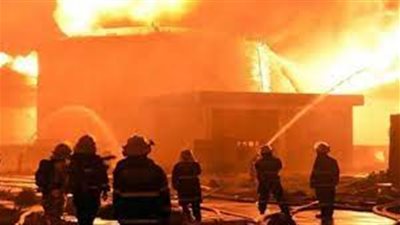 ألقى بهم من الطابق الخامس.. الأب ينقذ أبناءه الثلاثة ويلحق بزوجته في 