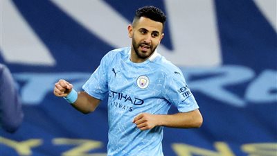 صور| سهرة نسائية تهدد مستقبل رياض محرز مع مانشستر سيتي