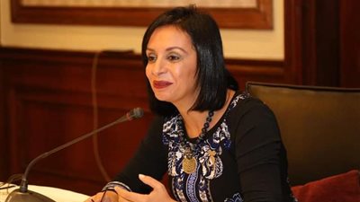 مايا مرسي توجه رسالة لنقيبة أطباء القاهرة: خانك التعبير والتوقيت