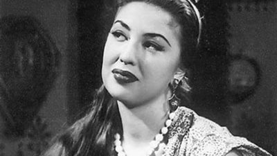 اعتدى عليها 4 أستراليين وسر علاقتها بالموساد.. ما لا تعرفه عن الراحلة كاميليا