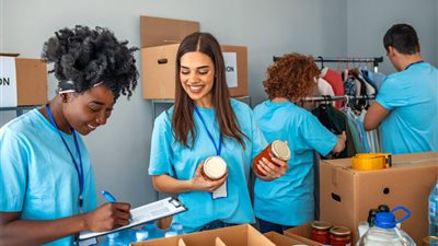 في اليوم العالمي للعمل الخيري.. الإسلام يسبق الجميع ويرسخ مبدأ التطوع بالمبادرات الوطنية