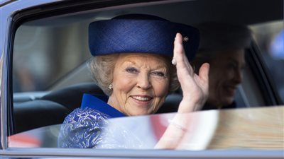 «بياتريكس».. ماذا تعرفين عن ملكة هولندا السابقة وثروتها؟ 