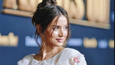 بعد التنمر عليها.. الفاتنة آنا دي أرماس في إطلالات جذابة وساحرة