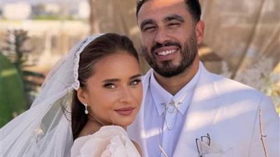 بعد واقعة إنستجرام.. هل انفصلت نيللي كريم عن هشام عاشور؟ 