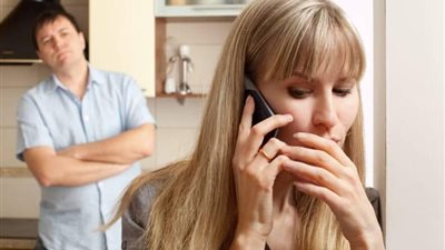 زوج في دعوى خلع: مراتي خانتني واتجوزت عرفي وهي على ذمتي