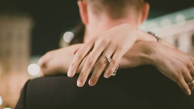 ما هو الممنوع والمسموح في فترة الخطوبة؟.. الأزهر يُجيب