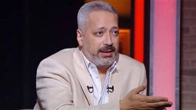 تامر أمين يسخر من سما المصري: كانت حلم عمري ومرضيتش بيّا!
