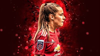 «إيلا تون» نجمة مانشستر يونايتد: أحلم بالتأهل إلى دوري أبطال أوروبا