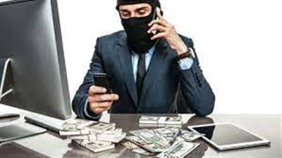 حكاية ابتزاز جديدة.. تخفى وراء صوت أنثى ويُهدد الفتيات على مواقع التواصل