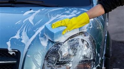 «خلي الشياكة عنوانك» 5 خطوات تُساعدك في تلميع سيارتكِ بنفسك