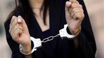 حقيقة فيديو إلقاء القبض على فتاة بدمياط