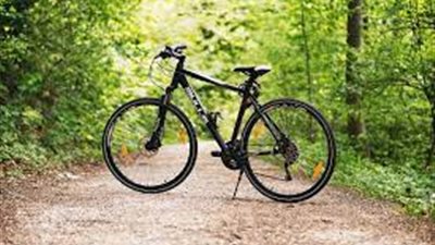 تفسير رؤية الدراجة في المنام.. للحامل والعزباء والمتزوجة