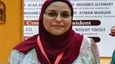 قرار جمهوري بتعيين الدكتورة غني عبد الناصر عميداً لكلية التمريض 