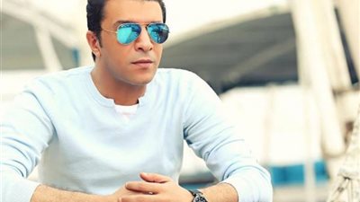 حلمي عبد الباقي يدعم مصطفى كامل في انتخابات المهن الموسيقية